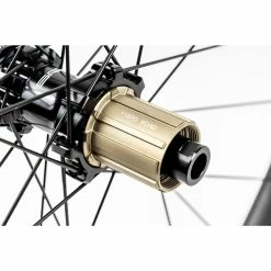 SunRingle Duroc G30 Expert 26 SunRingle Duroc G30 Expert -Transmission Boutique 0009 DurocG30WHT 1952RETOUCHED